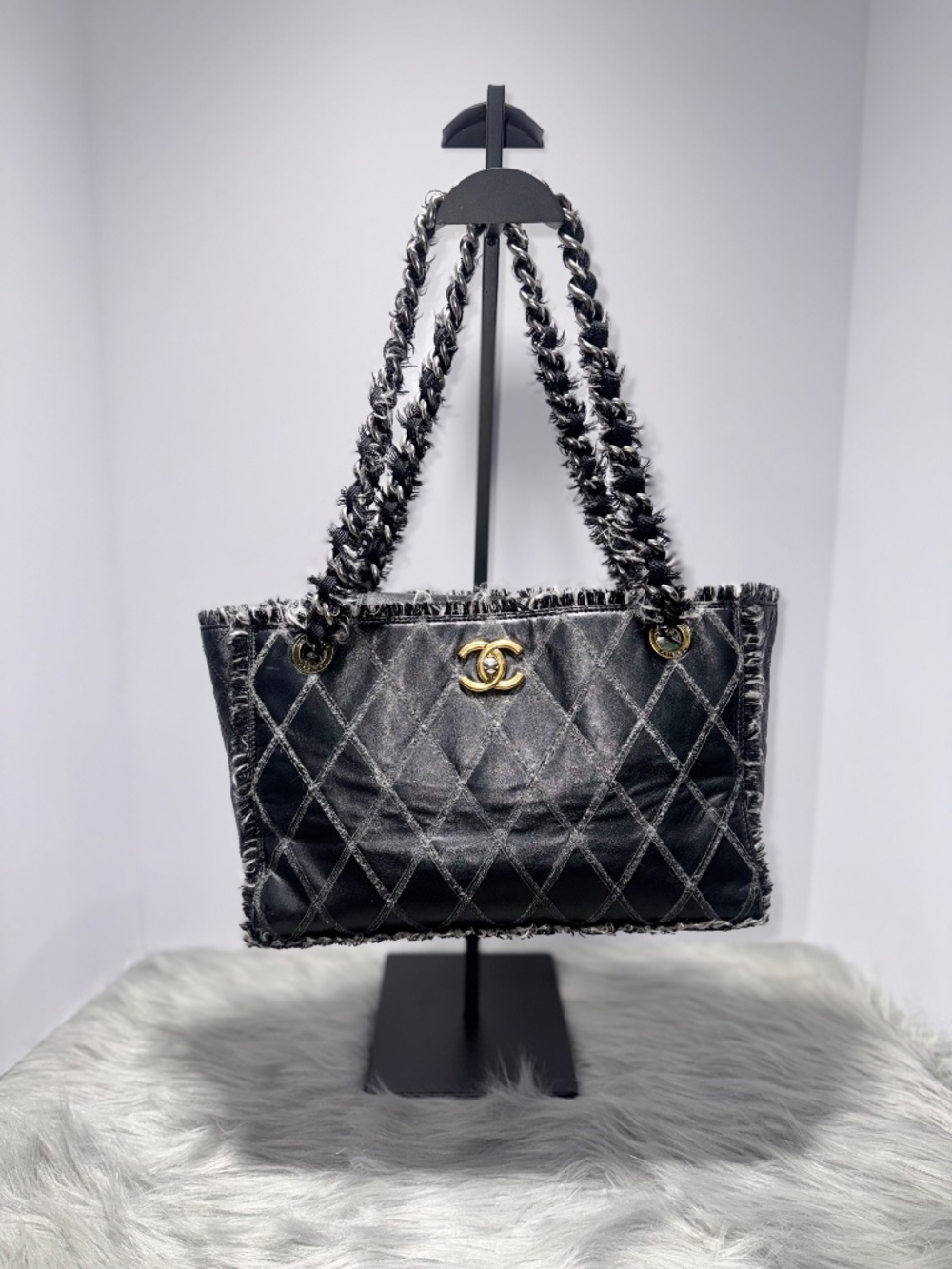 Chanel Large Tweedy Tote Bag~EUC - Picture 2 of 16